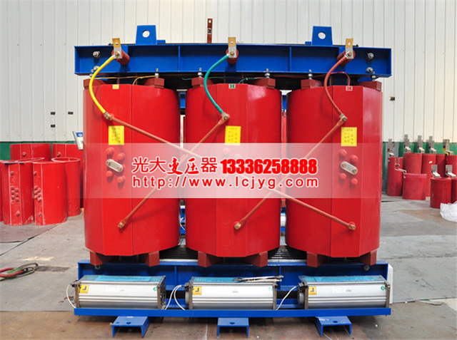 东兰4000KVA干式变压器